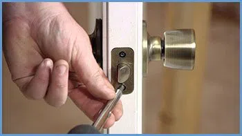 State Locksmith Services Philadelphia, PA 215-583-2458 - 6-lock-change